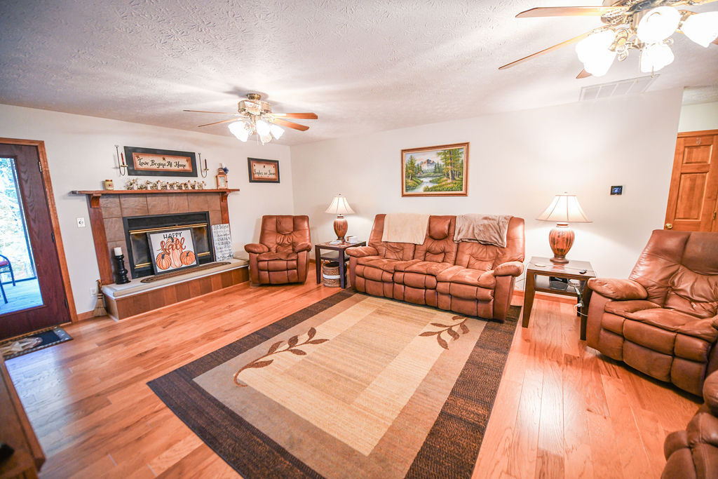 2733 West Hyden Road Spencer, IN 47460 - Photo 13 of 36