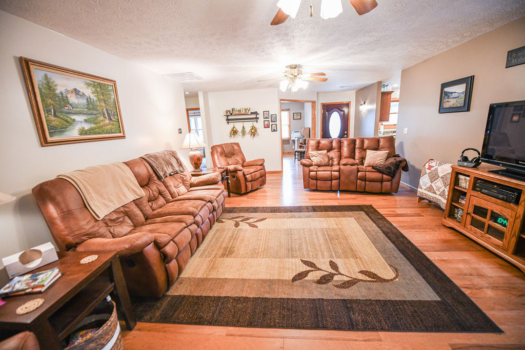 2733 West Hyden Road Spencer, IN 47460 - Photo 14 of 36