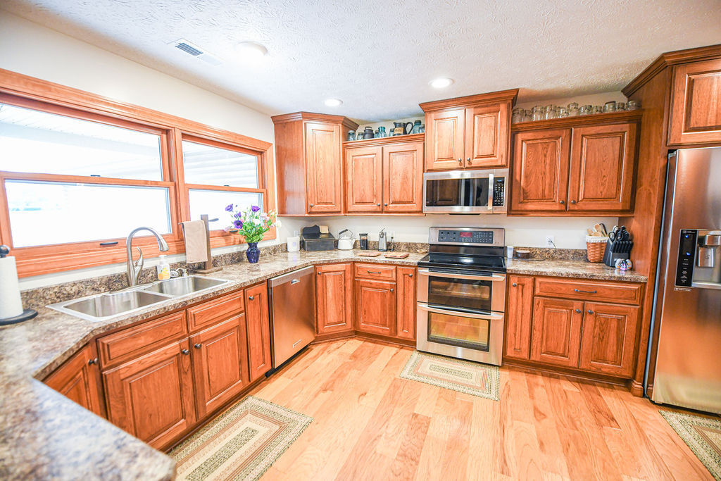 2733 West Hyden Road Spencer, IN 47460 - Photo 18 of 36