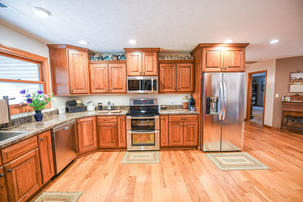 2733 West Hyden Road Spencer, IN 47460 - Photo 19 of 36