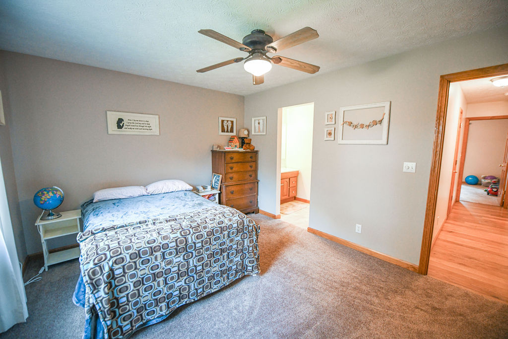 2733 West Hyden Road Spencer, IN 47460 - Photo 33 of 36
