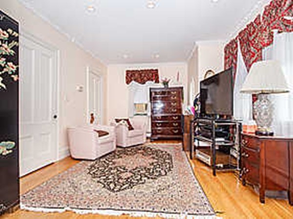 63 Elm Road Newton, MA 02460 - Photo 18 of 30 Gallery Image 18