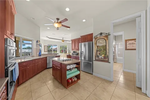 $780,000 | 1314 Mohawk Parkway, Cape Coral, FL 33914