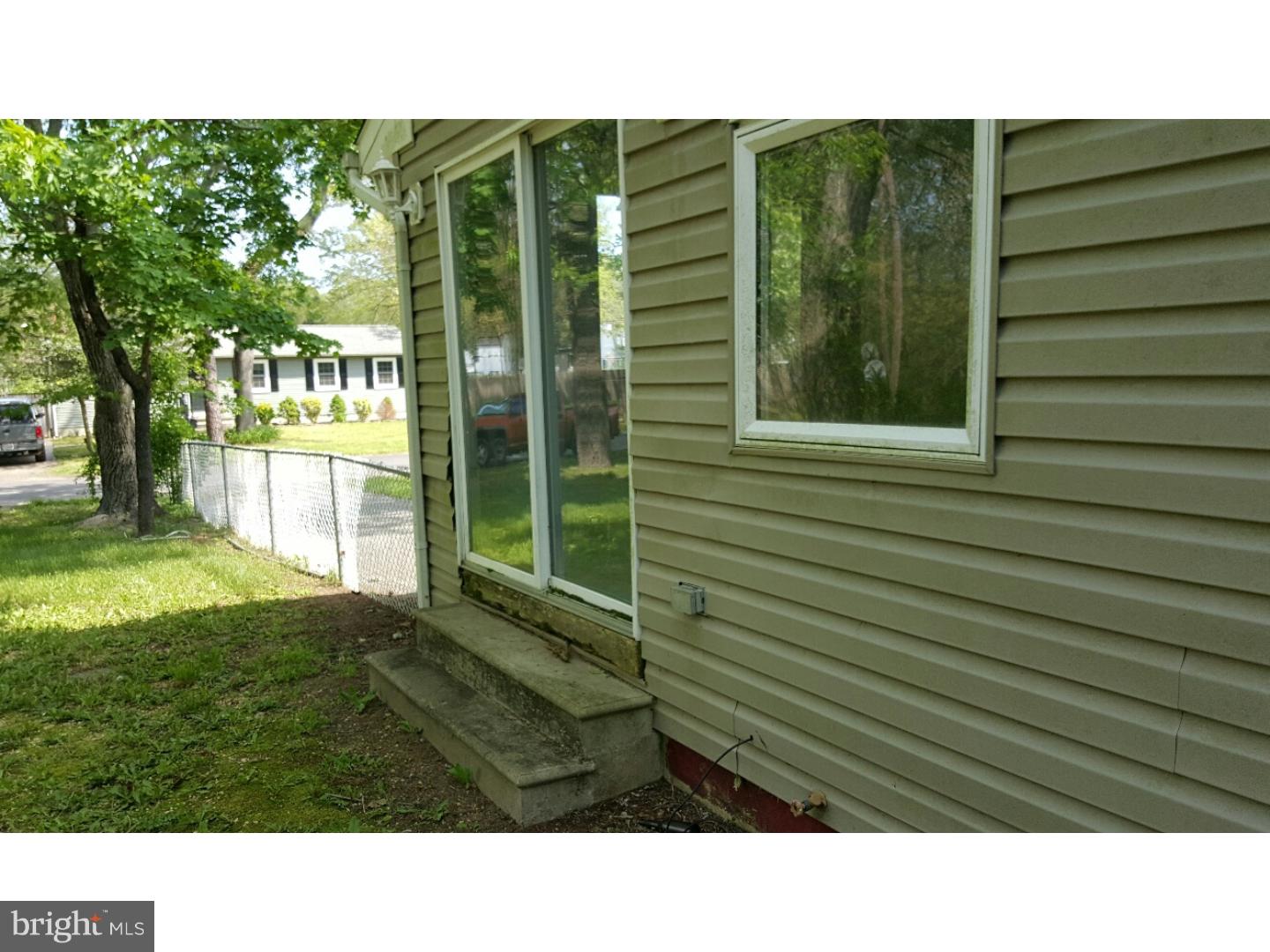 208 West Beach Road Williamstown, NJ 08094 - Photo 4 of 11 Gallery Image 4