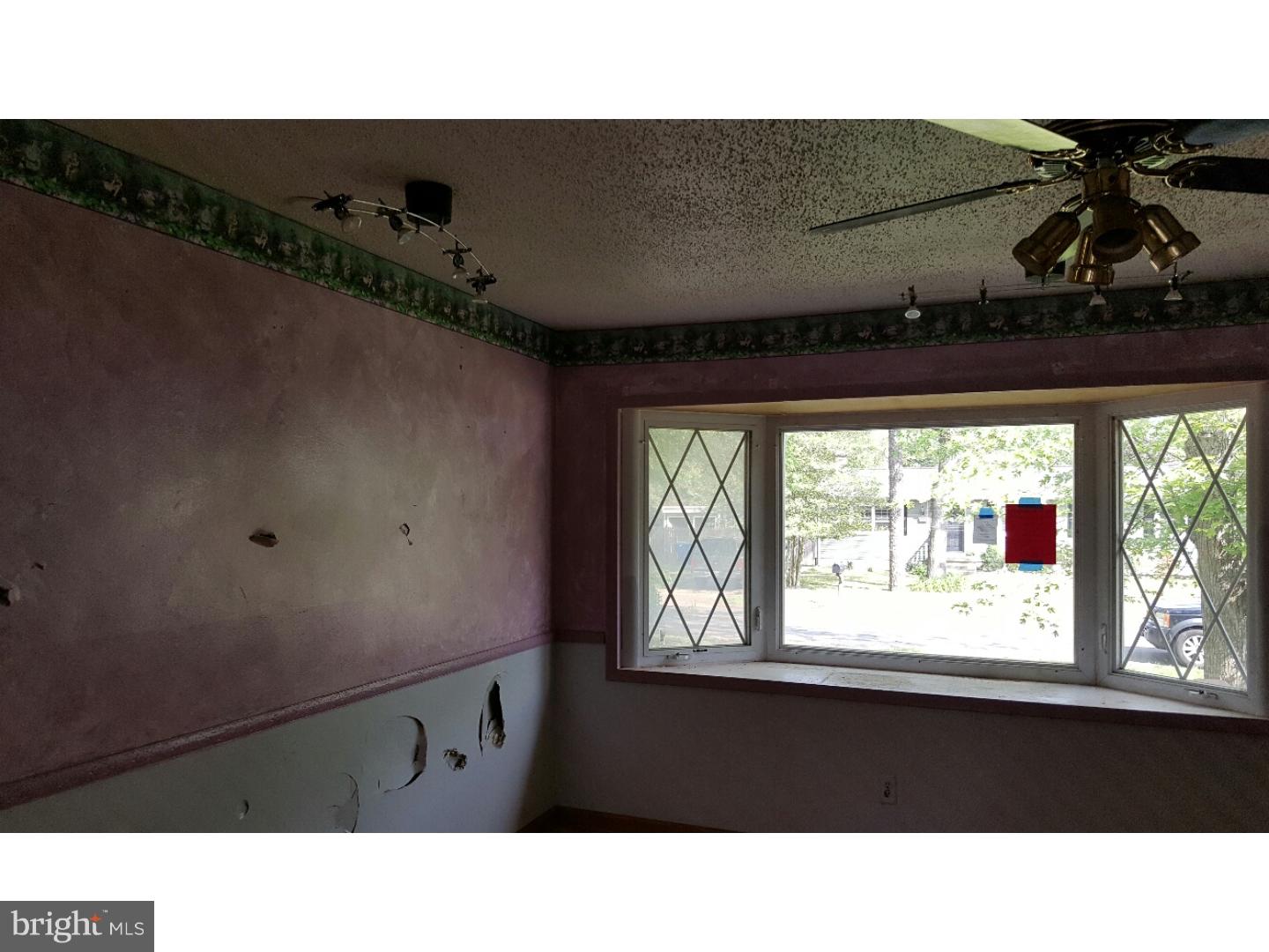 208 West Beach Road Williamstown, NJ 08094 - Photo 9 of 11 Gallery Image 9