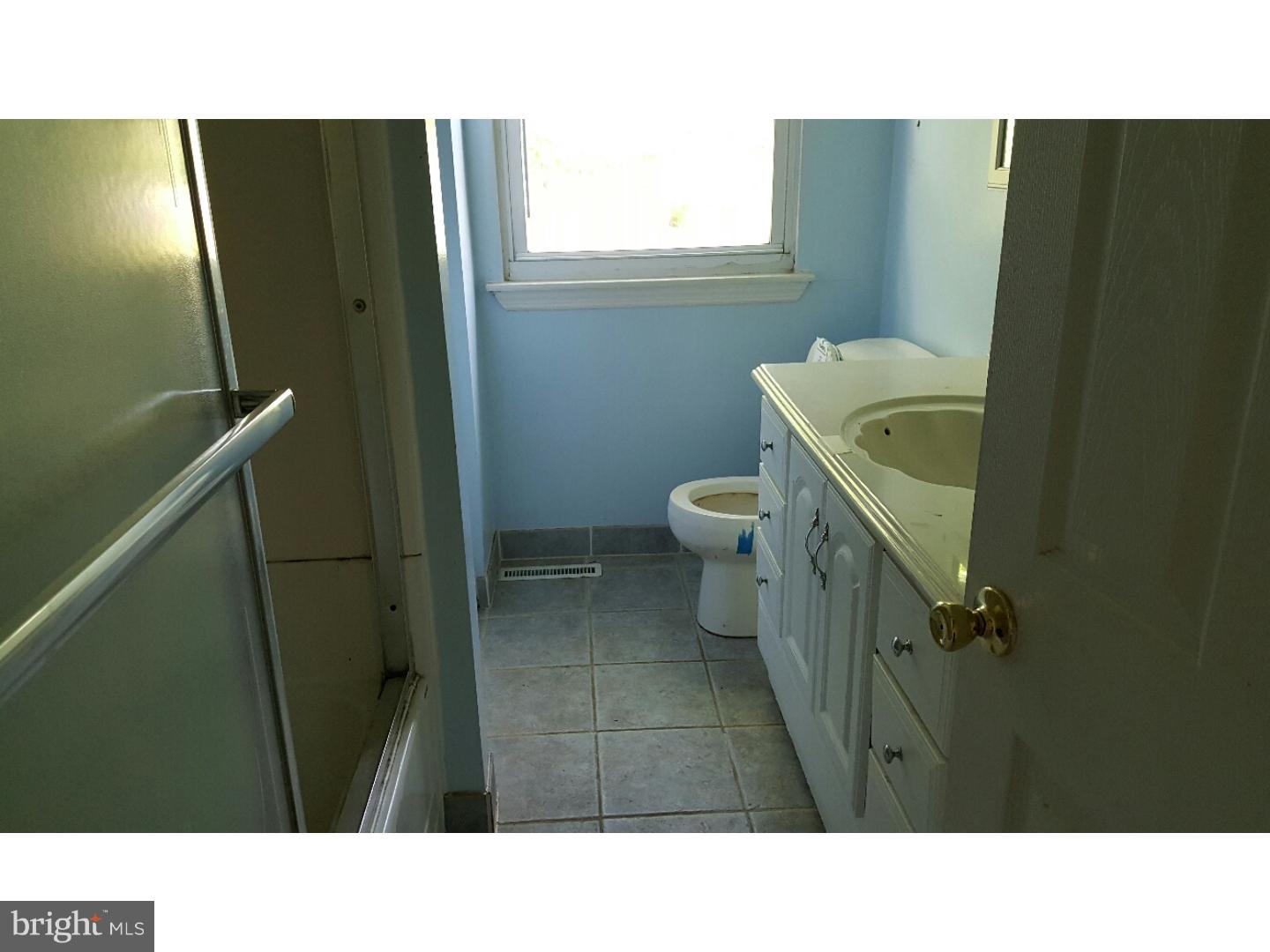208 West Beach Road Williamstown, NJ 08094 - Photo 10 of 11 Gallery Image 10