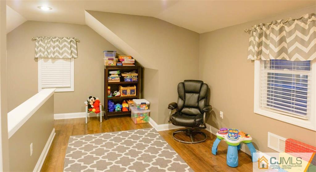 23 Piersoll Road Old Bridge, NJ 08857 - Photo 4 of 14 Gallery Image 4