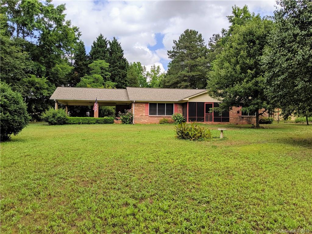 2256 Lawrence Road Clover, SC 29710 - Photo 2 of 16