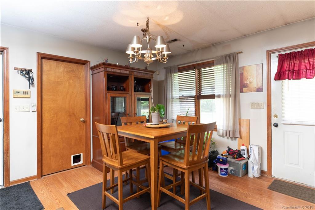 2256 Lawrence Road Clover, SC 29710 - Photo 12 of 16