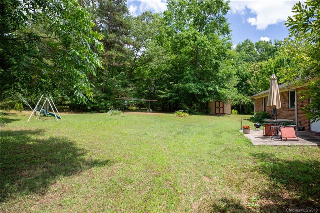 2256 Lawrence Road Clover, SC 29710 - Photo 3 of 16
