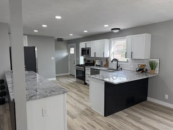 $419,000 | 26842 Pleasant Place, Elkhart, IN 46514