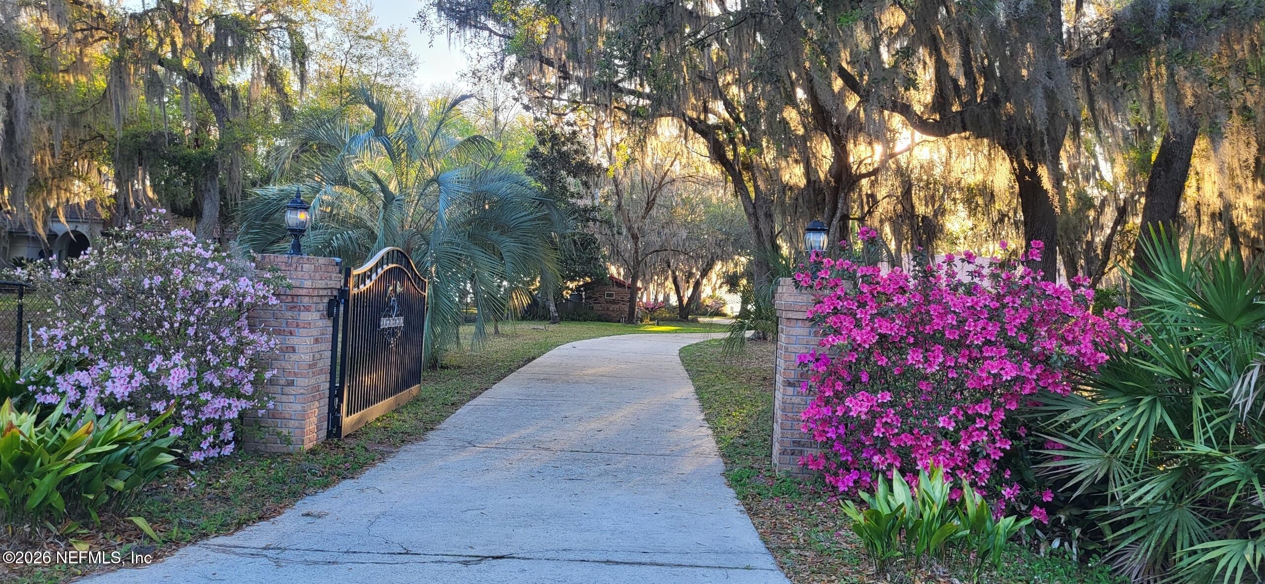 524 Cedar Creek Road Palatka, FL 32177 - Photo 4 of 82 Welcome Home