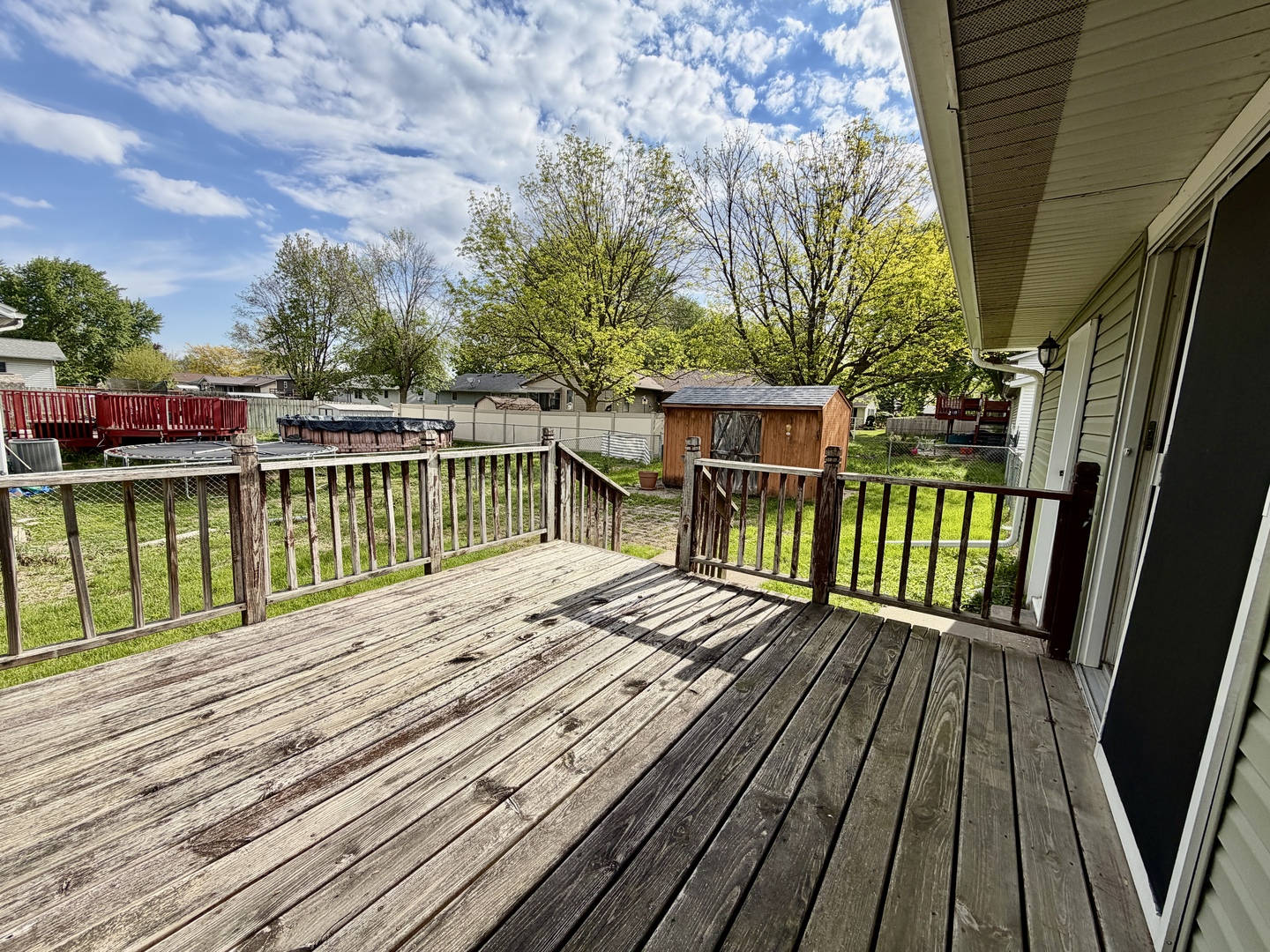 1612 Middle Road Camanche, IA 52730 - Photo 13 of 20