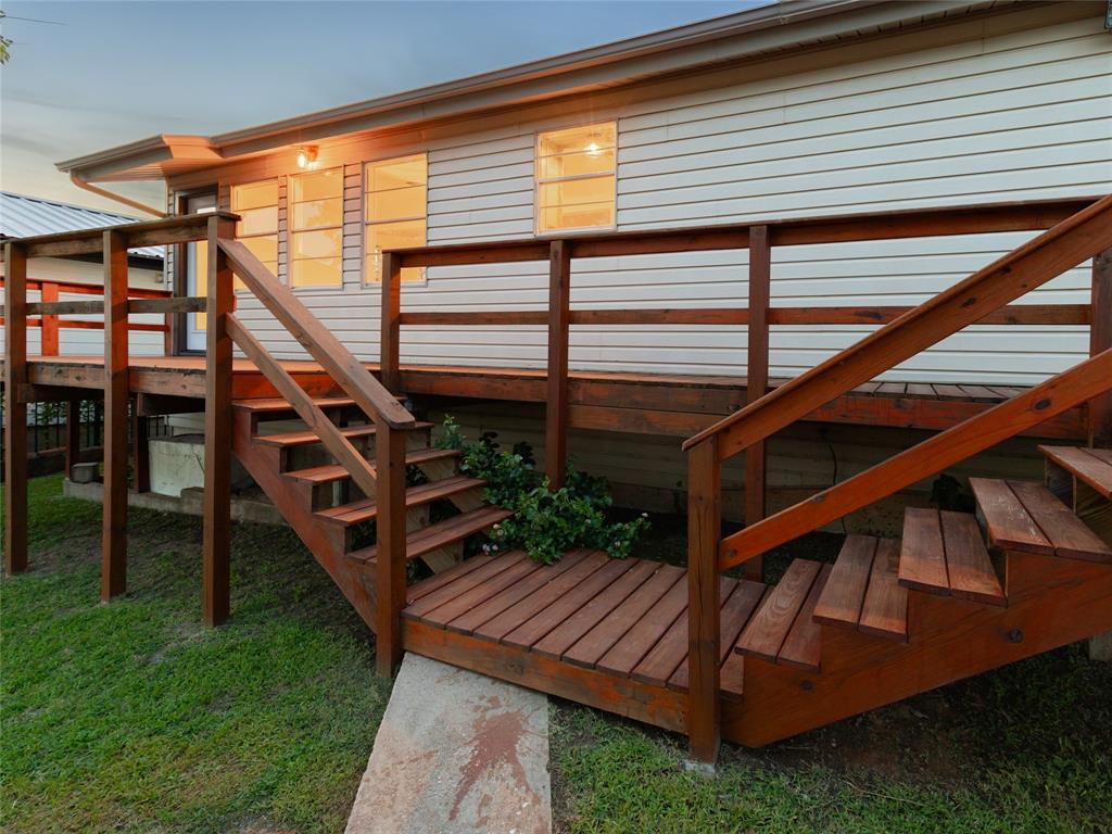 121 Lure Street Bridgeport, TX 76426 - Photo 18 of 37