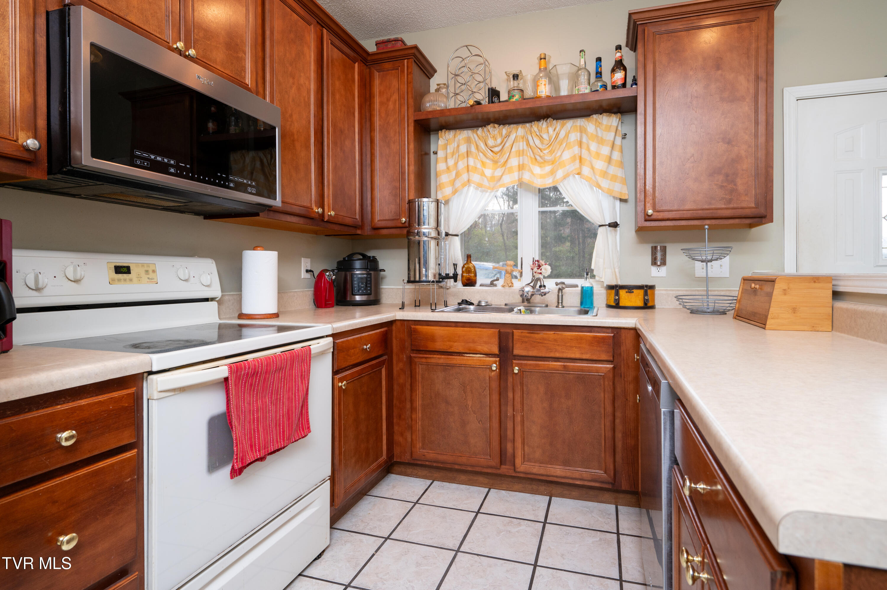 176 South Austin Springs Road, Unit 12 Johnson City, TN 37601 - Photo 14 of 29 S Austin Springs Rd-14