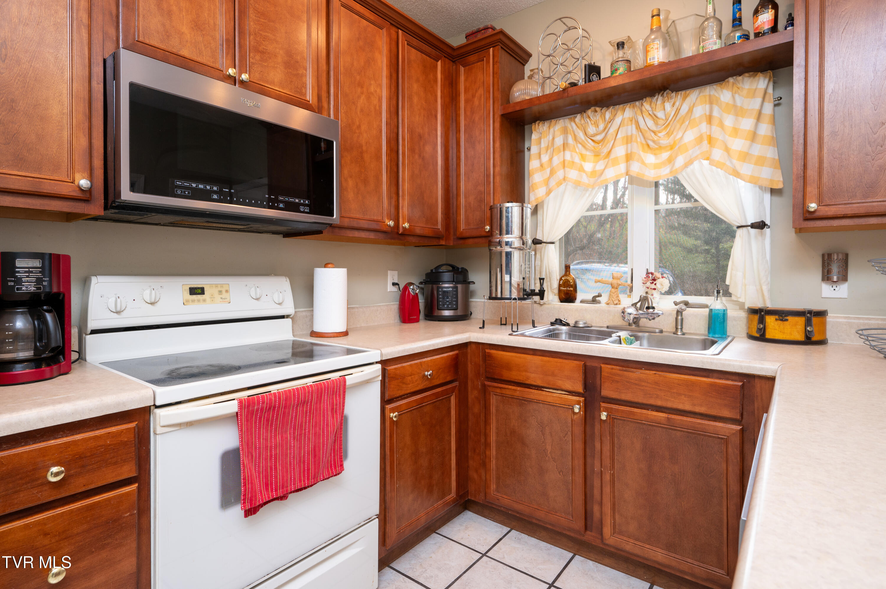 176 South Austin Springs Road, Unit 12 Johnson City, TN 37601 - Photo 16 of 29 S Austin Springs Rd-16