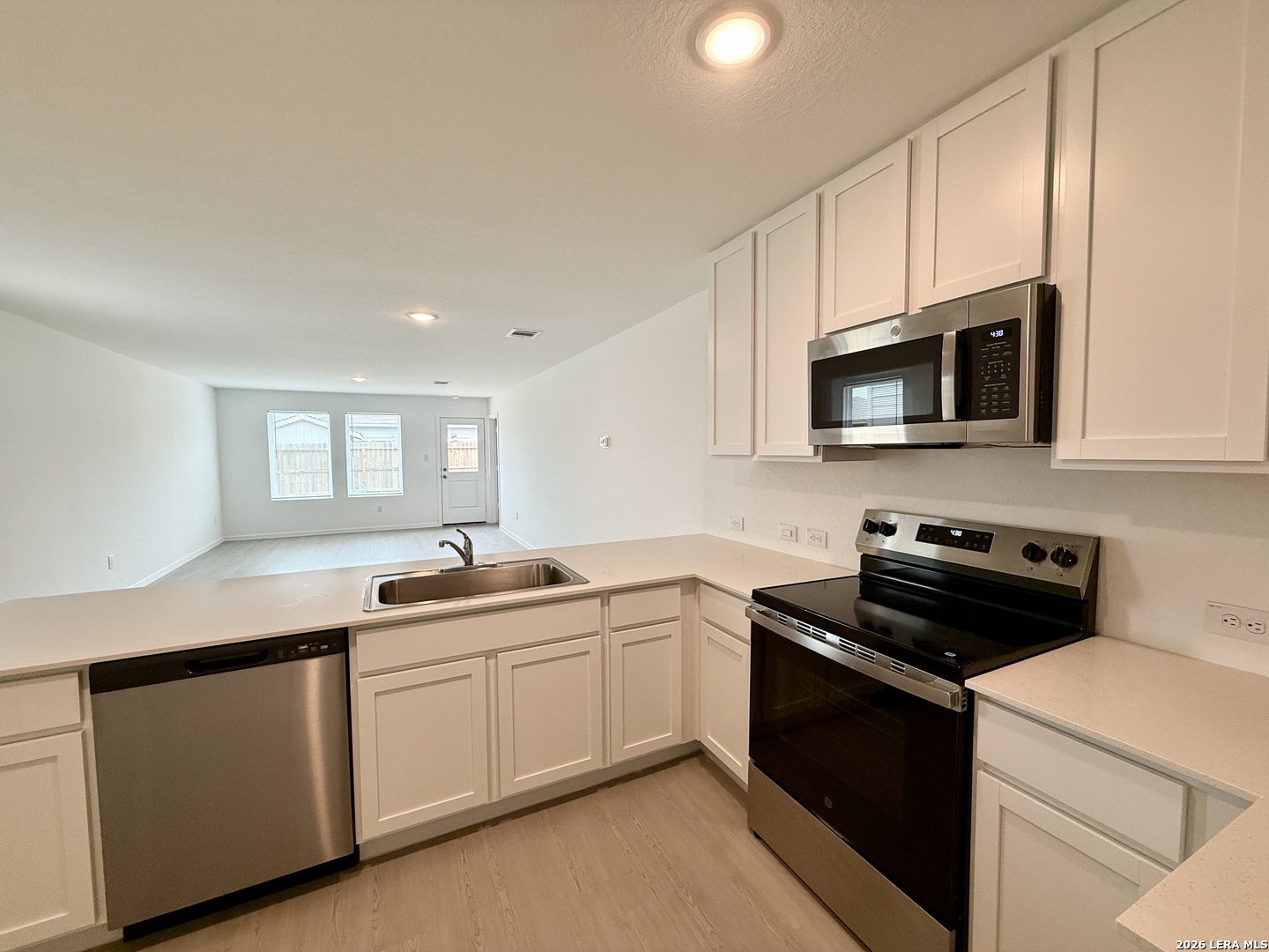 413 Moscato Road New Braunfels, TX 78130 - Photo 8 of 28