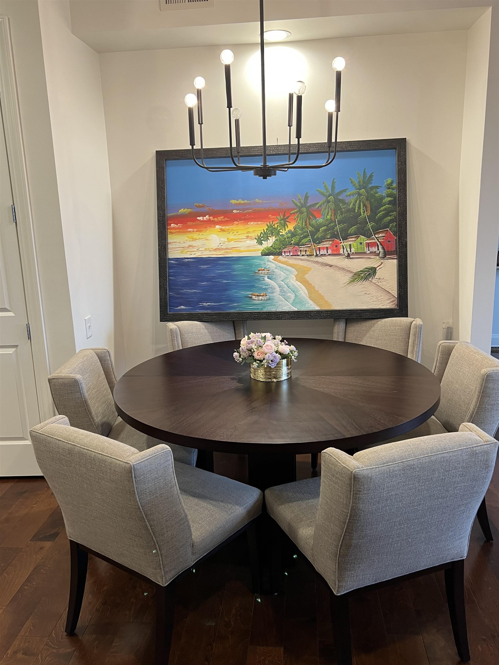 717 Riverside Drive, Unit 505 Memphis, TN 38103 - Photo 12 of 24 a view of a dining room with furniture