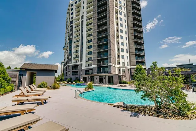 $549,900 | 717 Riverside Drive, Unit 505, Memphis, TN 38103