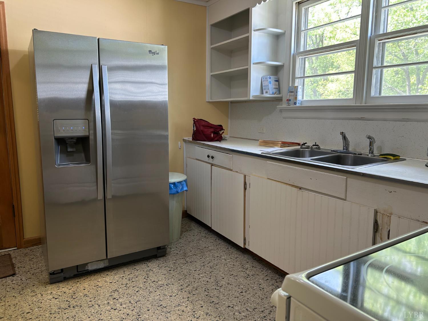 1153 Stratford Road Lynchburg, VA 24502 - Photo 16 of 24 Kitchen