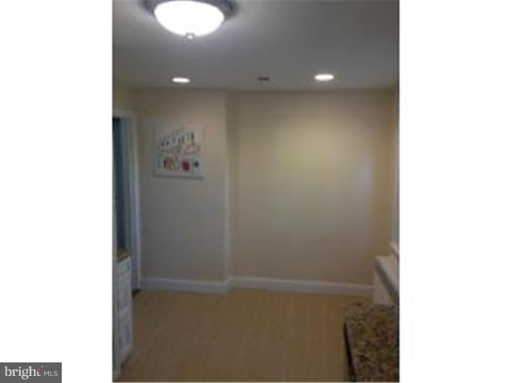 303 South Trooper Road Norristown, PA 19403 - Photo 7 of 22 Dining Room