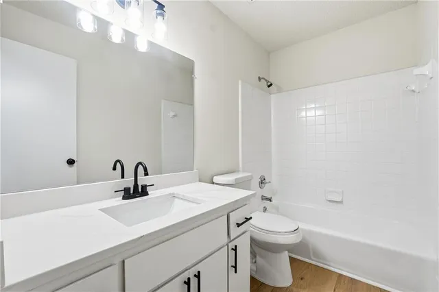 $275,000 | 5001 Hickory Oak Court, Stone Mountain, GA 30088