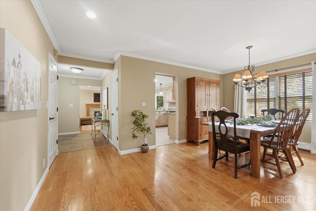 462 Blue Ridge Avenue Piscataway, NJ 08854 - Photo 5 of 64
