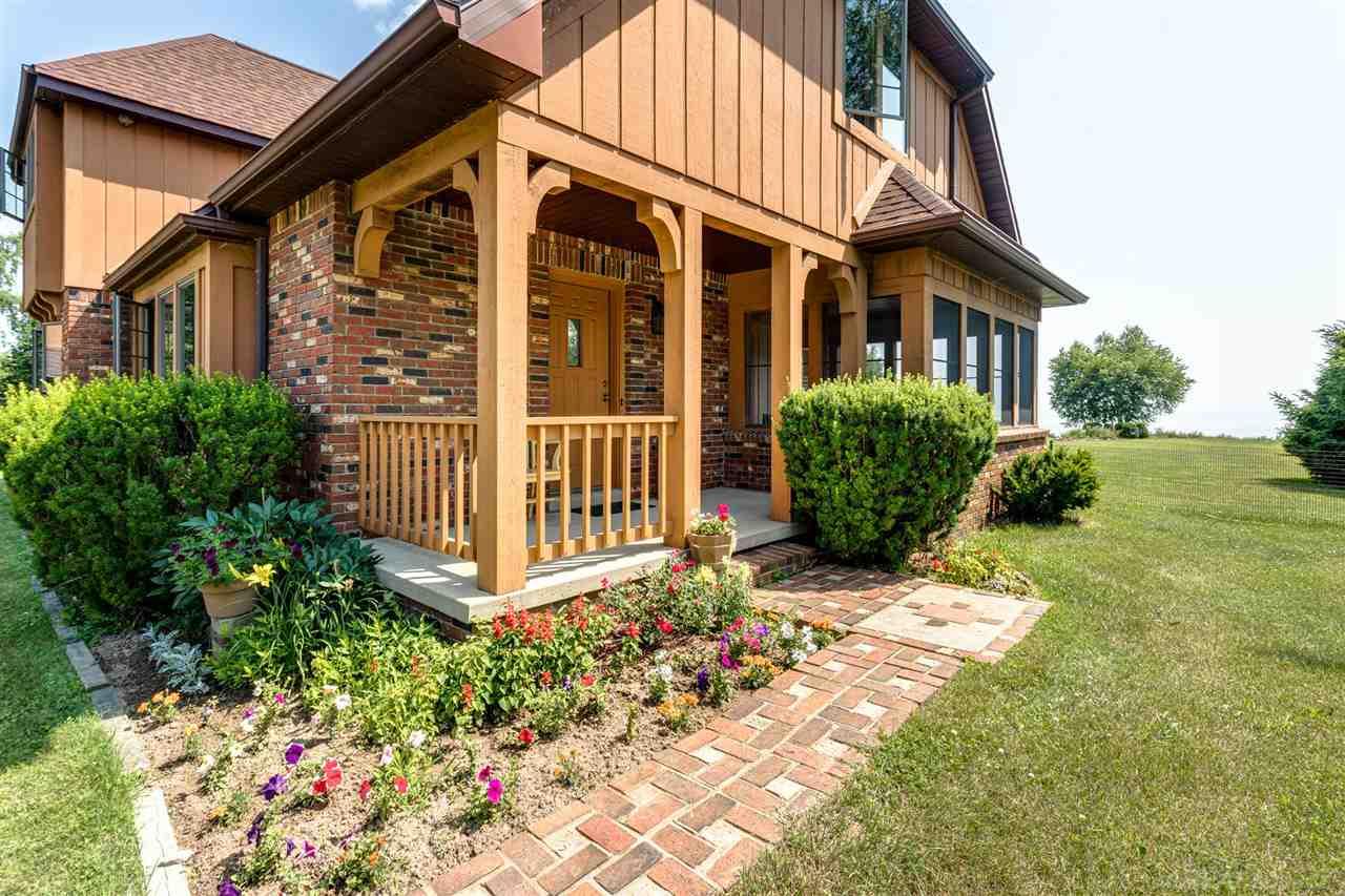 7106 Lakeshore Road Palms, MI 48465 - Photo 19 of 94