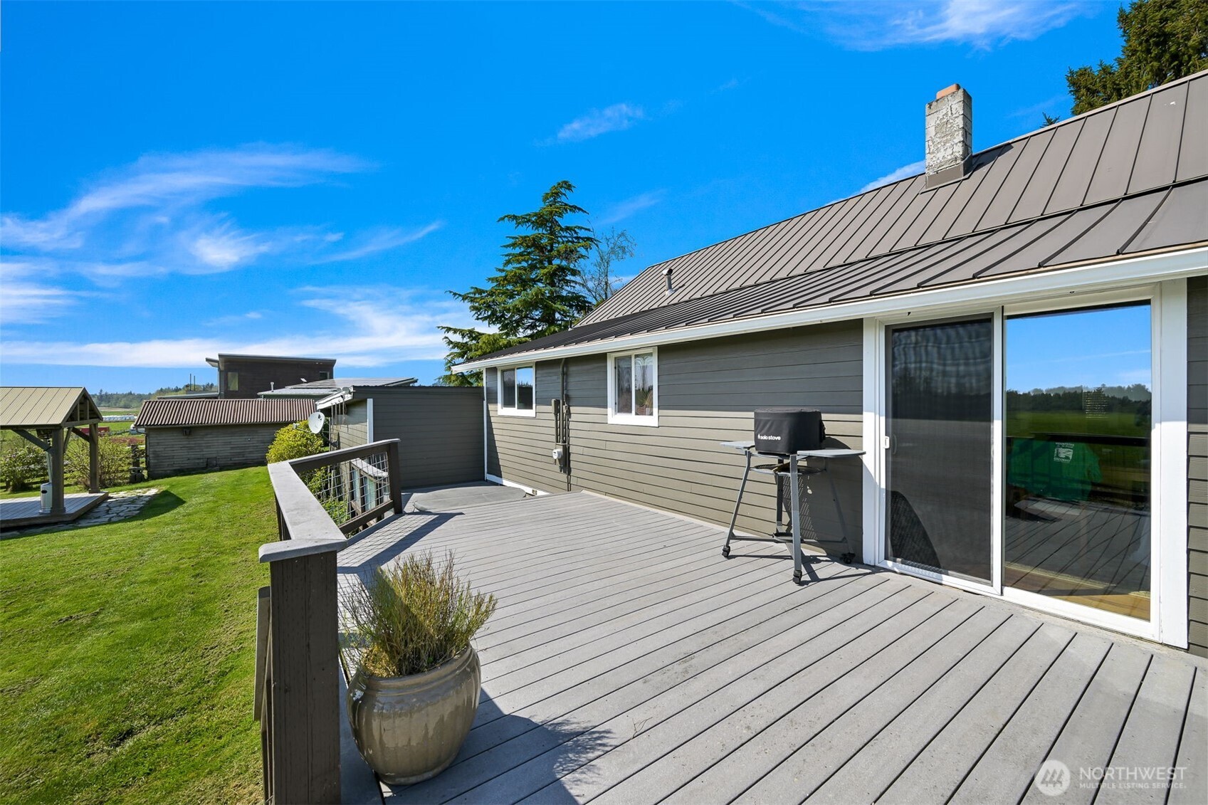 3073 Aldergrove Road Ferndale, WA 98248 - Photo 15 of 40