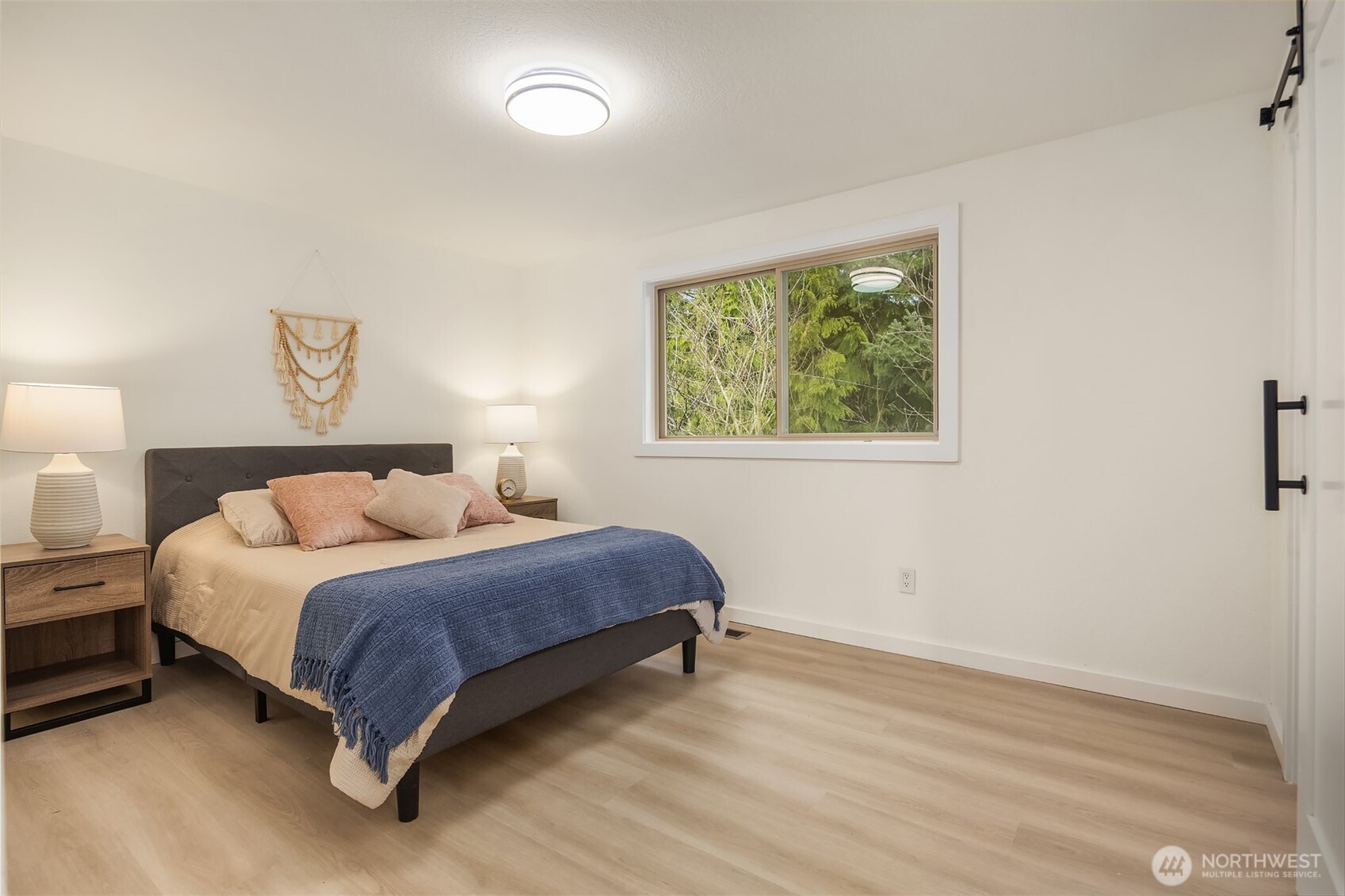 727 198th Place Southeast Bothell, WA 98012 - Photo 12 of 25 Gallery Image 12
