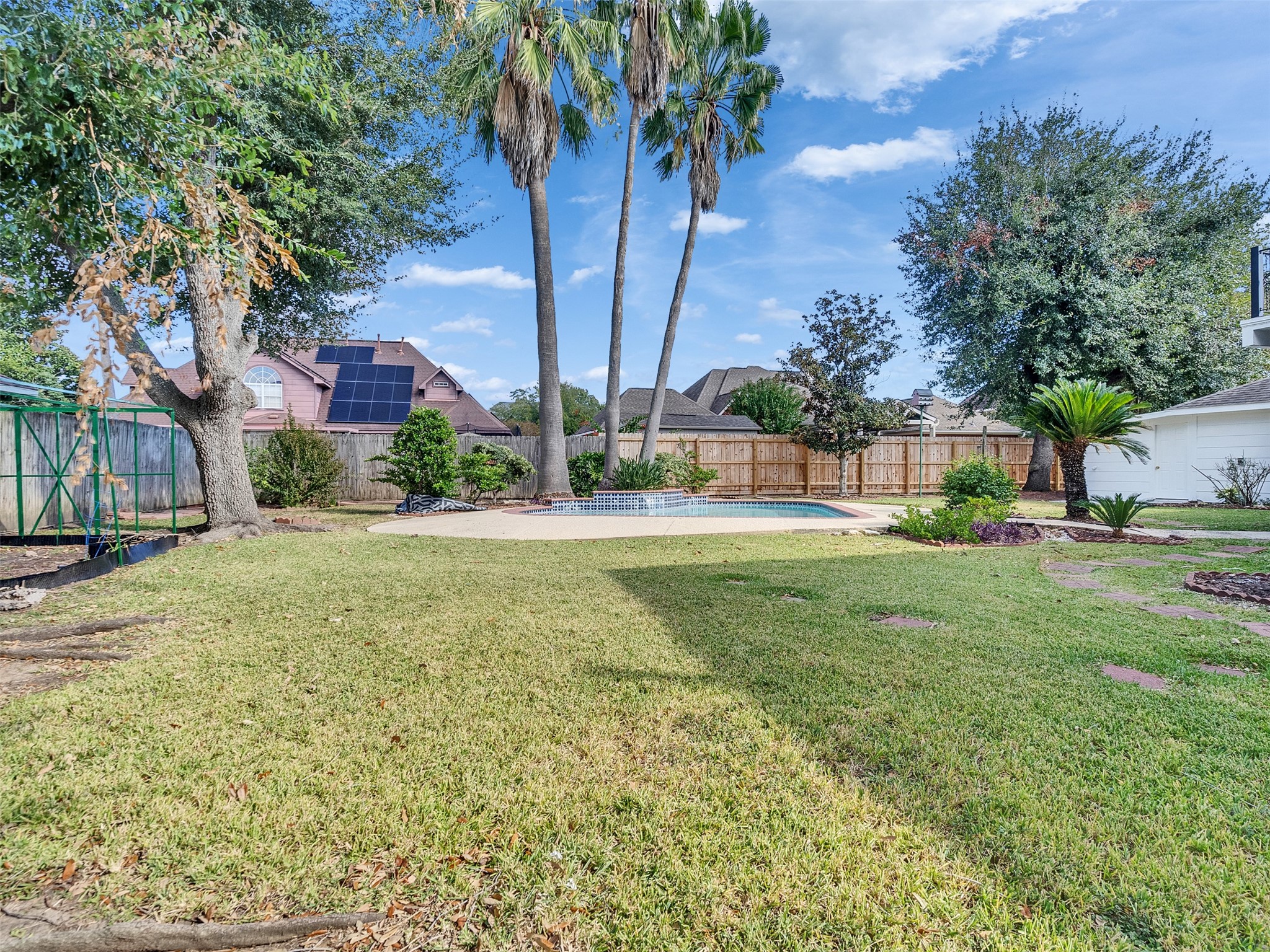 4414 Santee Drive Baytown, TX 77521 - Photo 45 of 50 a view of a fountain in front of a house