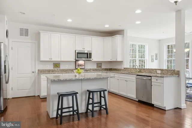 $1,150,000 | 3410 Pocahontas Drive, Edgewater, MD 21037