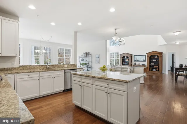$1,150,000 | 3410 Pocahontas Drive, Edgewater, MD 21037