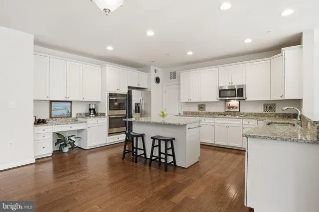 $1,150,000 | 3410 Pocahontas Drive, Edgewater, MD 21037