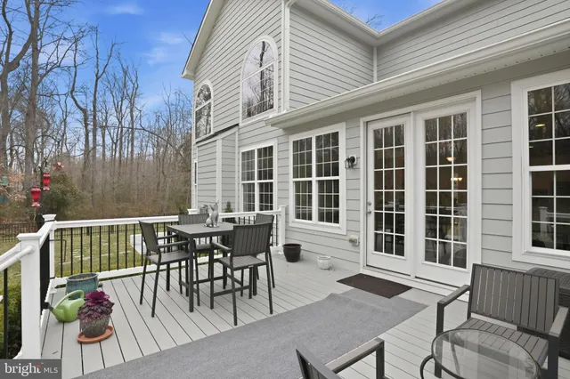 $1,150,000 | 3410 Pocahontas Drive, Edgewater, MD 21037