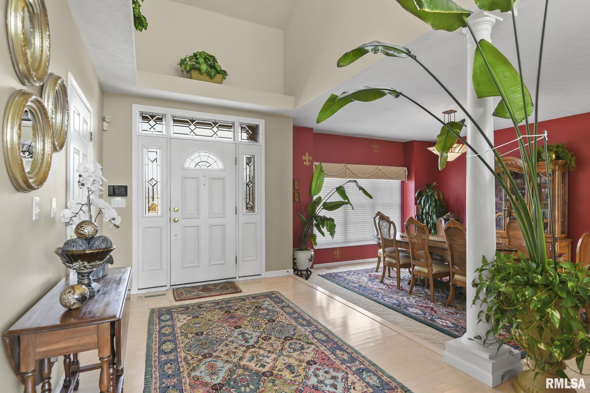 4517 Blackwolf Road Springfield, IL 62711 - Photo 4 of 67