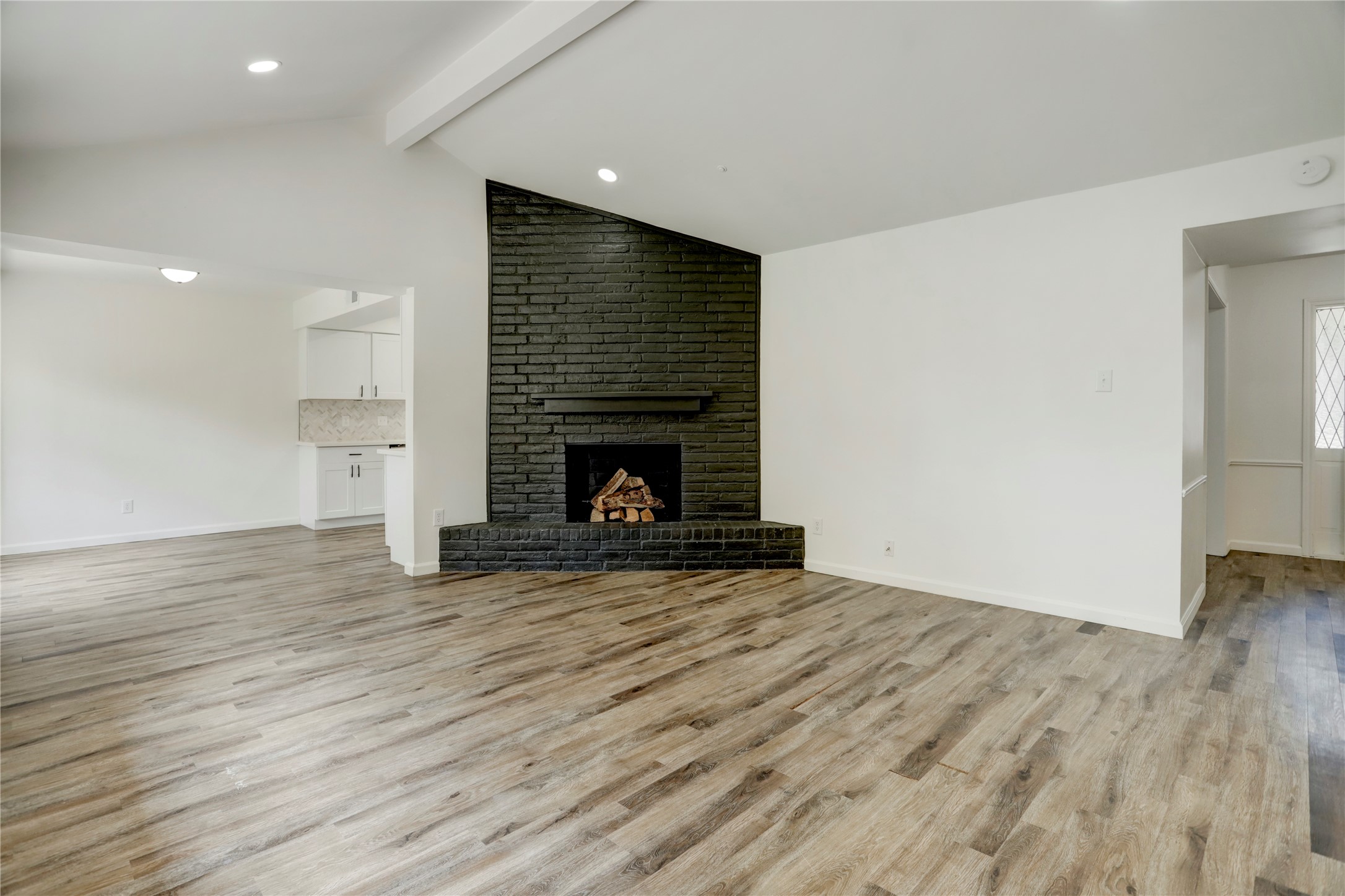 14035 Myrtlea Drive Houston, TX 77079 - Photo 14 of 38