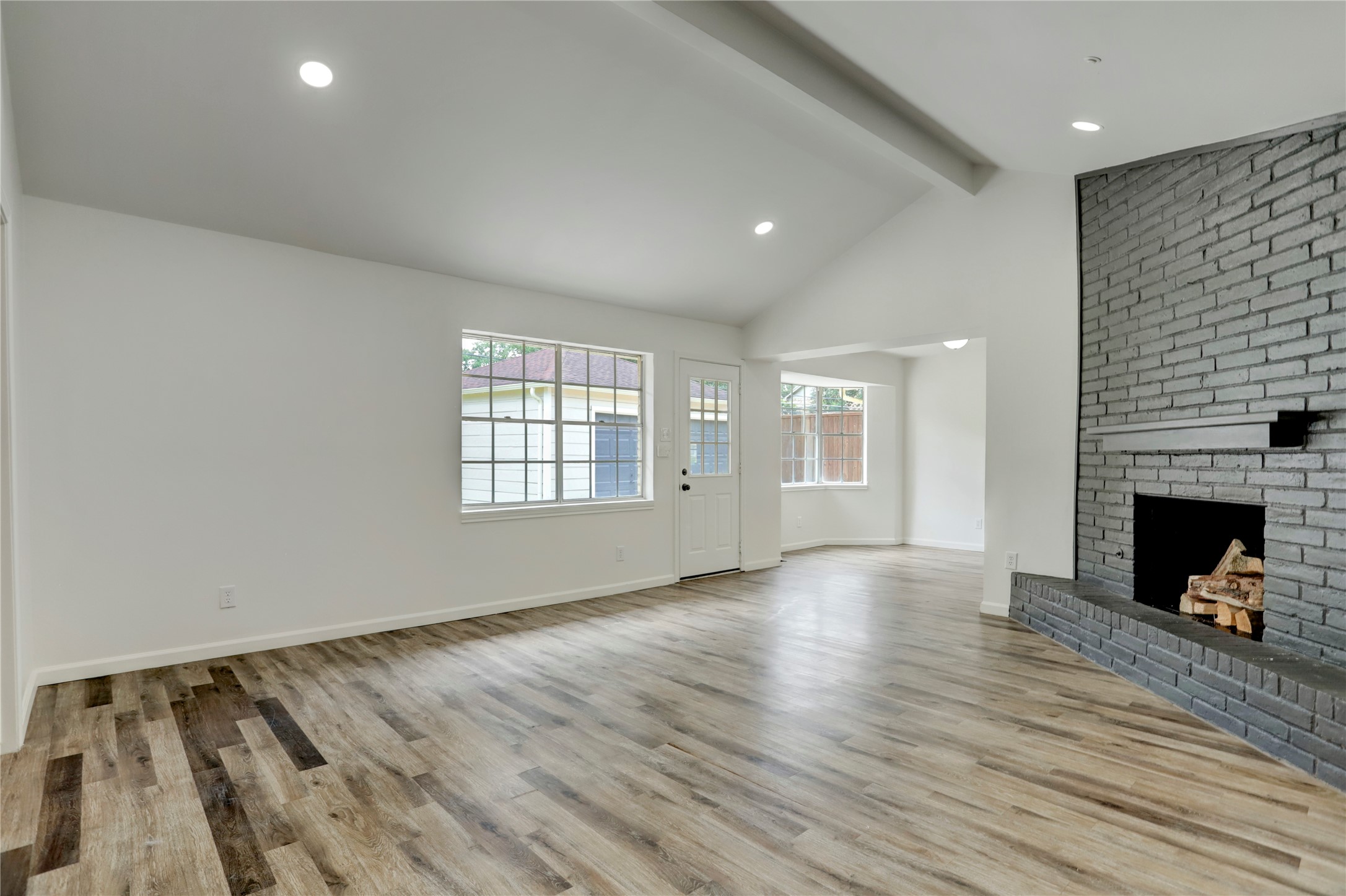 14035 Myrtlea Drive Houston, TX 77079 - Photo 19 of 38