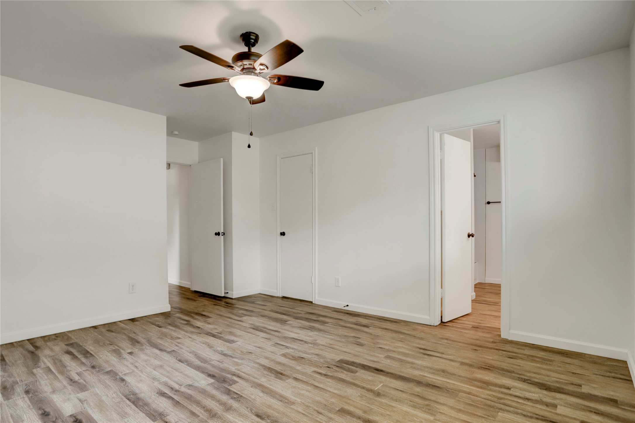 14035 Myrtlea Drive Houston, TX 77079 - Photo 21 of 38