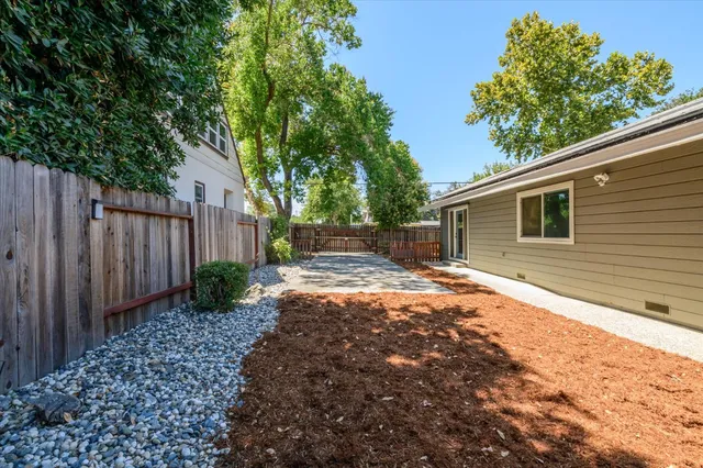 $829,000 | 502 West Keystone Avenue, Woodland, CA 95695