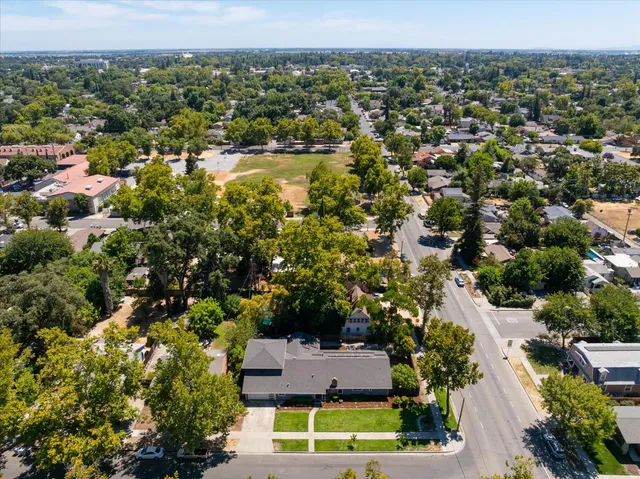 $829,000 | 502 West Keystone Avenue, Woodland, CA 95695