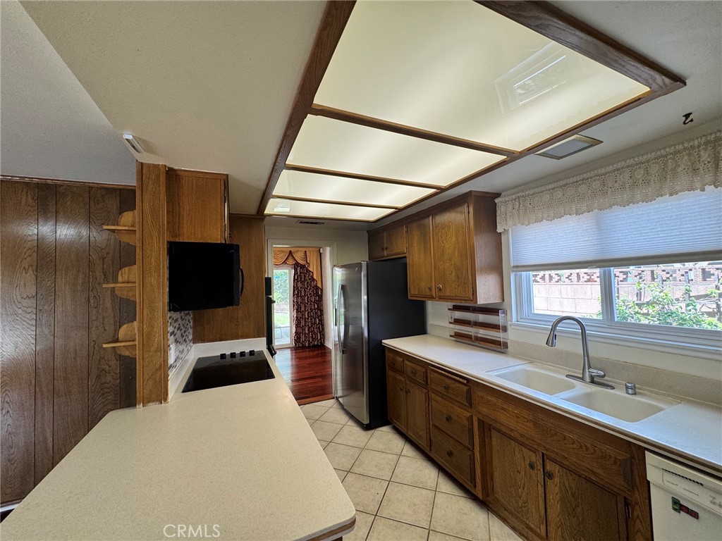 18577 Asuncion Street Porter Ranch, CA 91326 - Photo 12 of 39