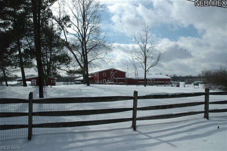 12375 Pond Road Burton, OH 44021 - Photo 21 of 25 Gallery Image 21