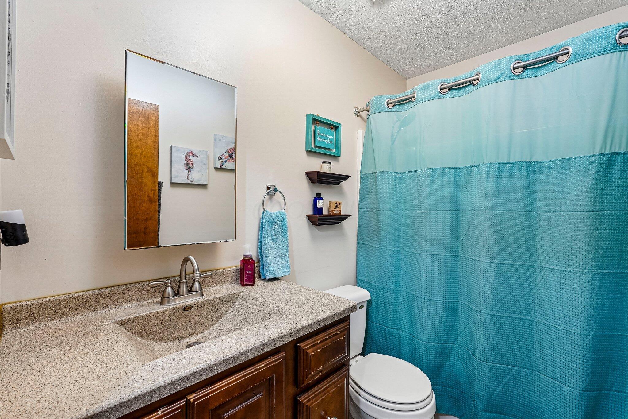4422 Kauffman Road Northwest Carroll, OH 43112 - Photo 24 of 56 Full Bath