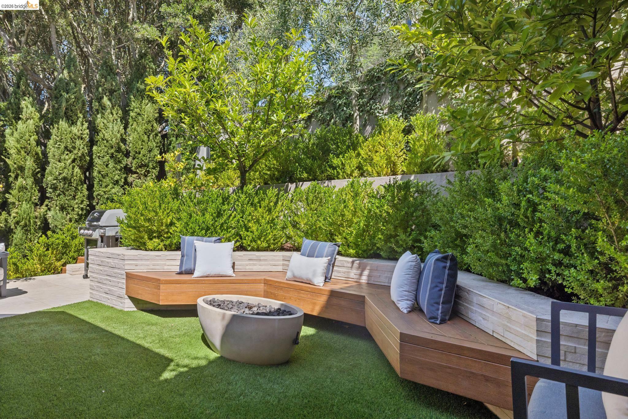 1426 Grand View Drive Berkeley, CA 94705 - Photo 28 of 55 Built-ins around the fire pit