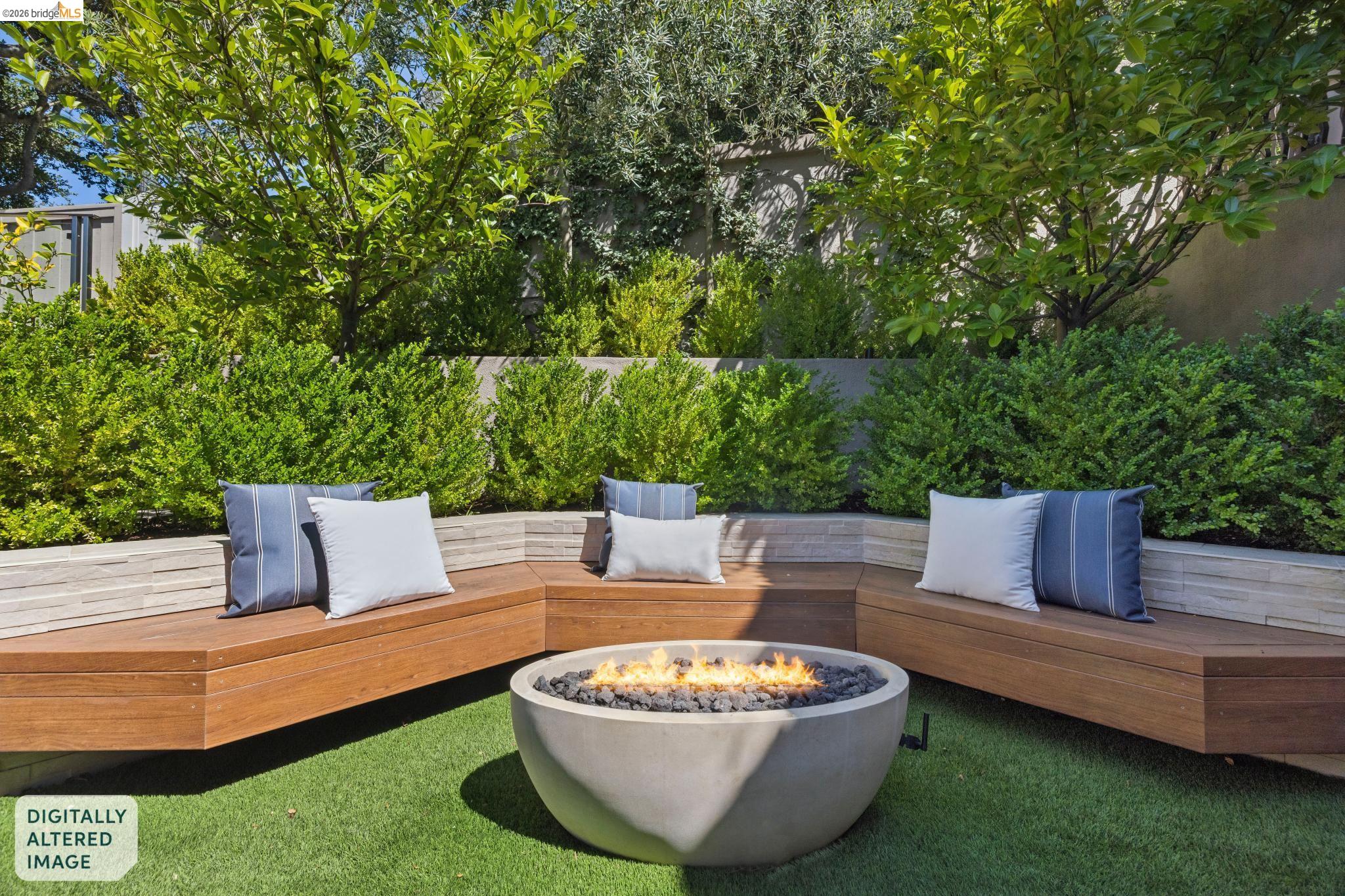 1426 Grand View Drive Berkeley, CA 94705 - Photo 29 of 55