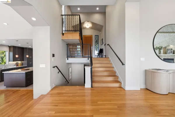 $2,798,000 | 1426 Grand View Drive, Berkeley, CA 94705