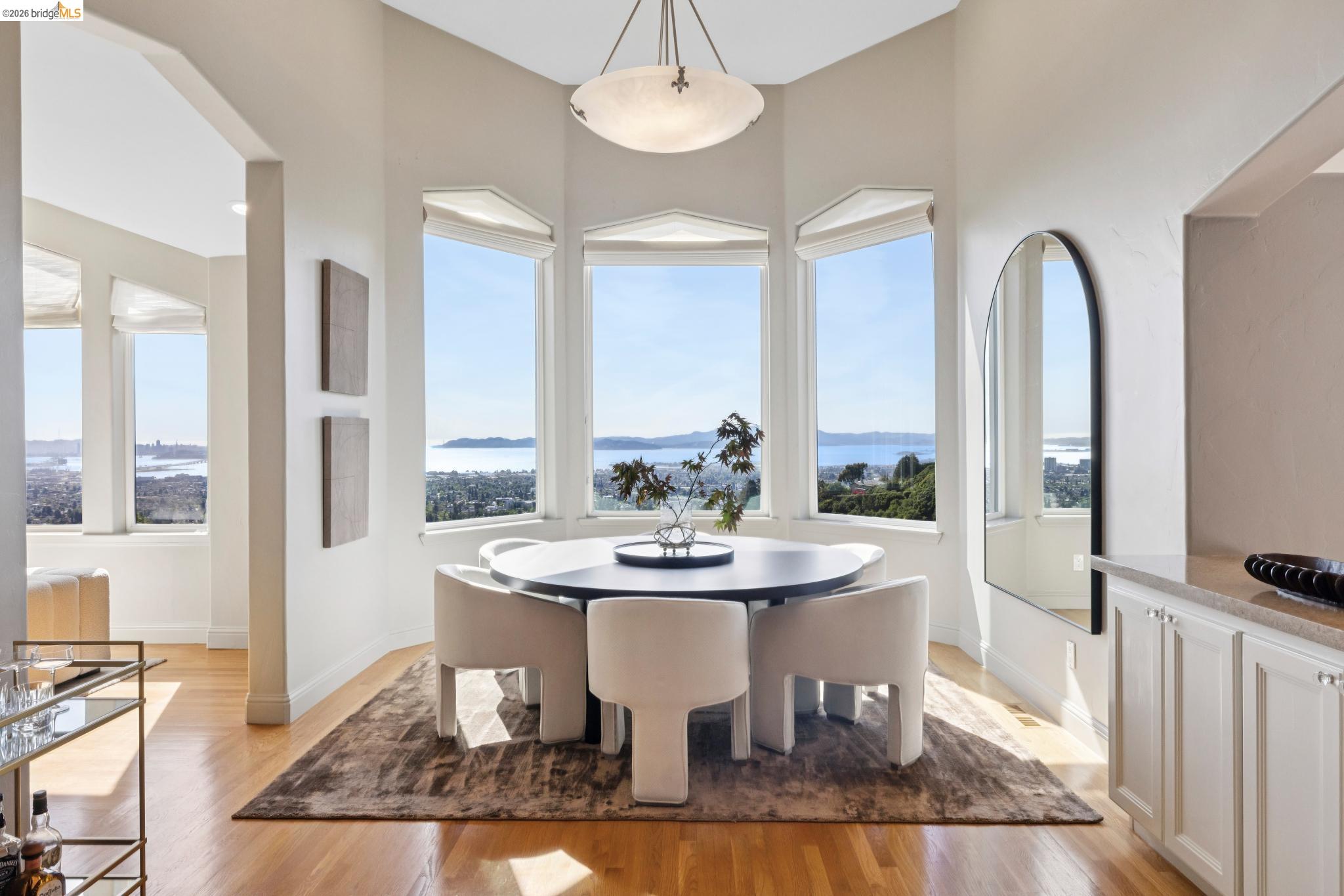 1426 Grand View Drive Berkeley, CA 94705 - Photo 9 of 55