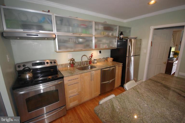 3714 Clarinth Road Baltimore, MD 21215 - Photo 5 of 12 Kitchen #2