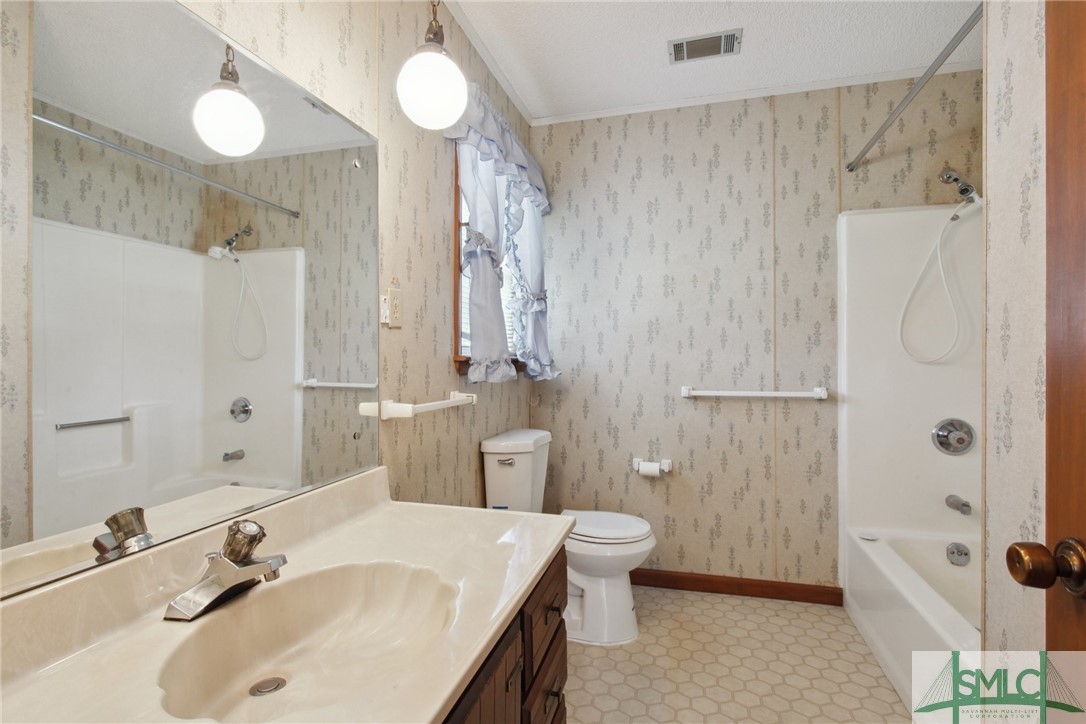 219 George Road Bloomingdale, GA 31302 - Photo 18 of 36 Private master bath
